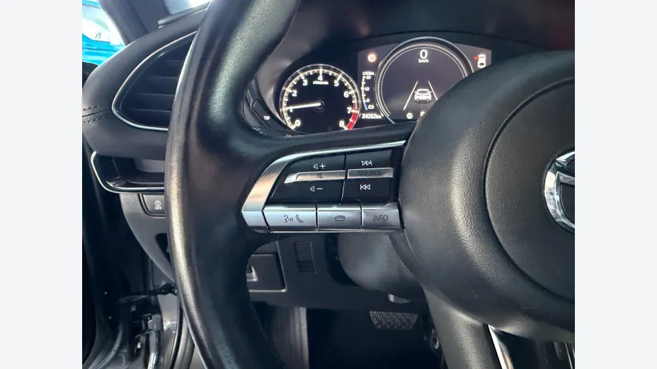 MAZDA 3 3 2.0 mHEV Kanjo aut
