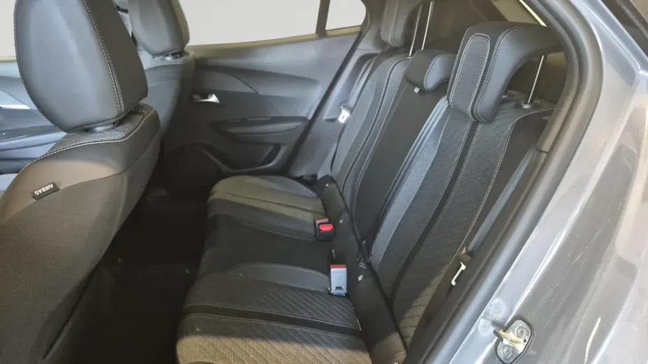 PEUGEOT 2008 -