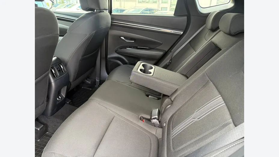 HYUNDAI Tucson Tucson 1.6 T-GDi HEV Modern 2WD aut