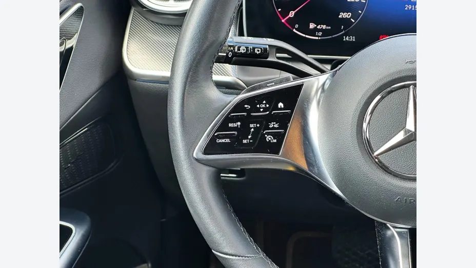 MERCEDES-BENZ GLC -