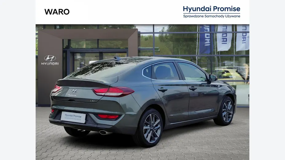 HYUNDAI i30 i30 Fastback 1.5 T-GDI 48V Smart DCT