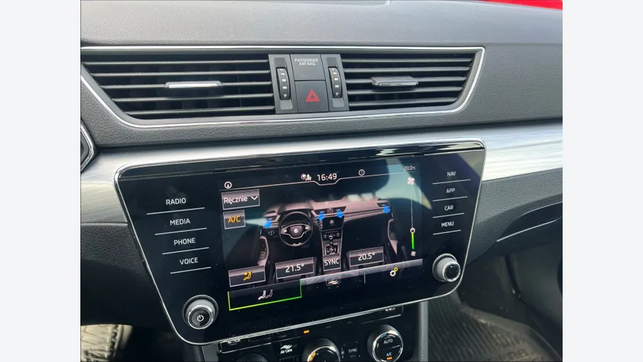 SKODA Superb Superb 2.0 TDI SCR Ambition DSG