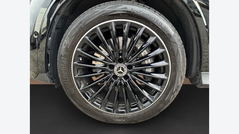 MERCEDES-BENZ GLC -