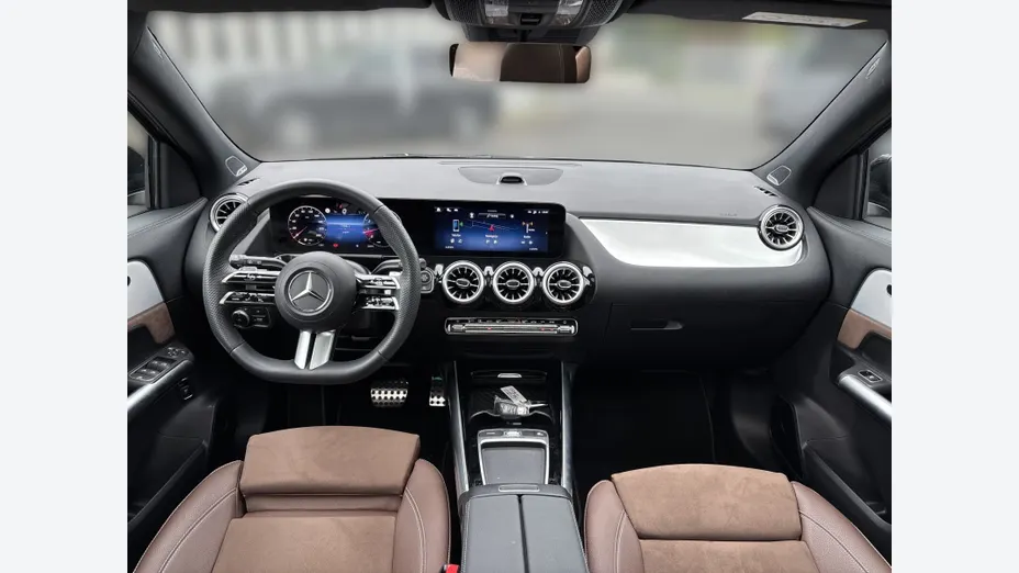 MERCEDES-BENZ GLA GLA 200 mHEV AMG Line 7G-DCT