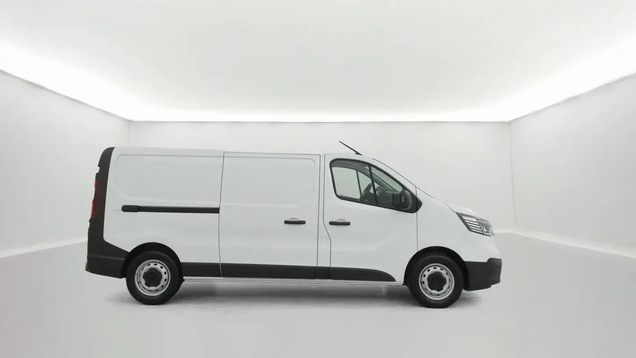 RENAULT Trafic -