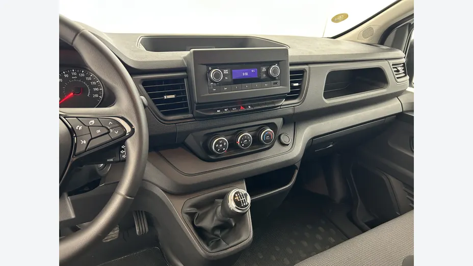 RENAULT Trafic -