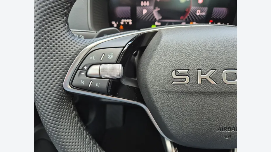 SKODA Karoq Karoq 1.5 TSI ACT Drive DSG Nowy