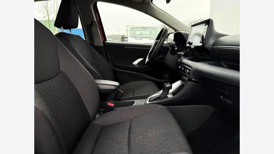 TOYOTA Yaris Yaris 1.5 Comfort CVT
