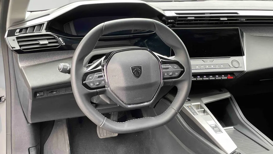 PEUGEOT 308 -