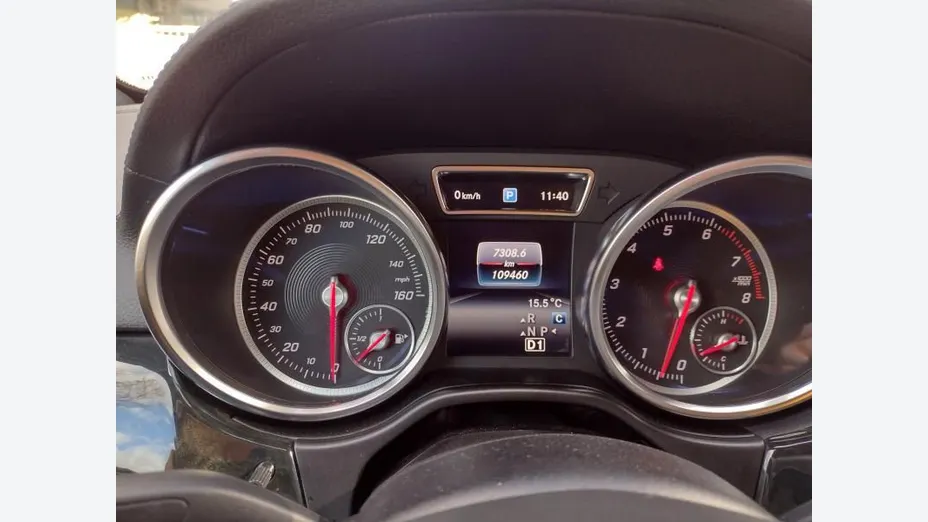 MERCEDES-BENZ GLS -