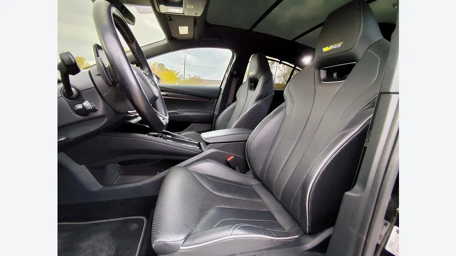 SKODA Enyaq -