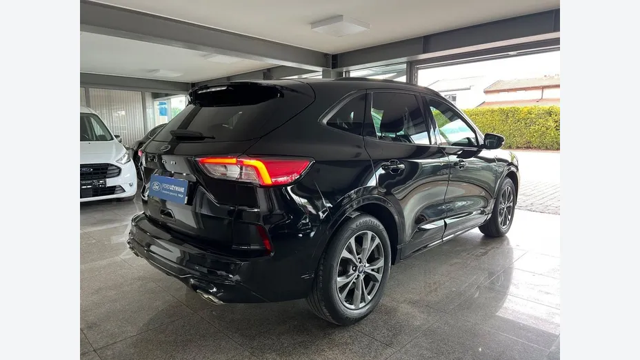 FORD Kuga -