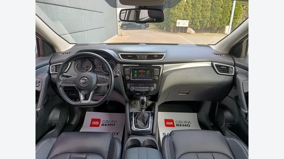 NISSAN Qashqai Qashqai 1.3 DIG-T Tekna DCT