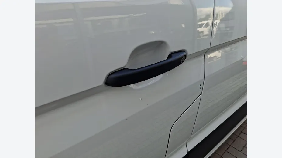 VOLKSWAGEN Crafter Crafter 35 BiTDI (14,4m3) aut Nowy