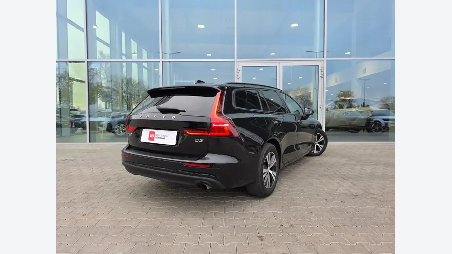 VOLVO V60 V60 D3 Momentum aut