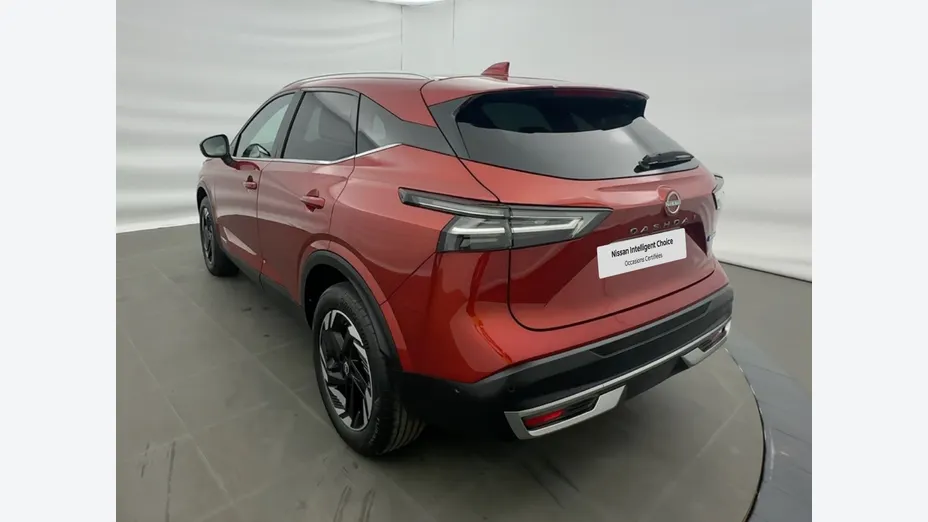 NISSAN Qashqai -
