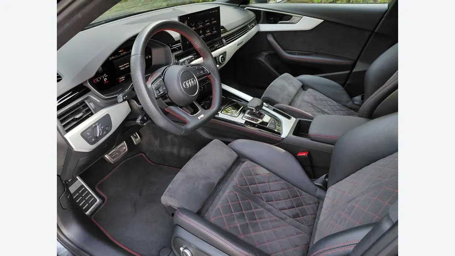 AUDI A4 Avant -