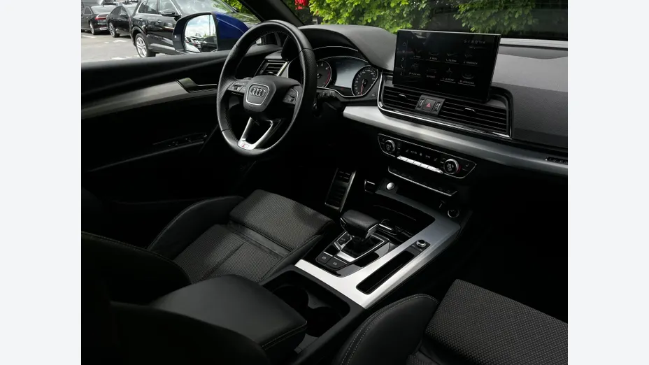 AUDI Q5 Q5 40 TFSI mHEV Quattro S Line S tronic