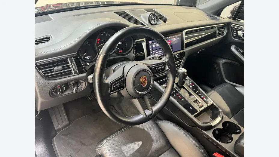 PORSCHE Macan Macan