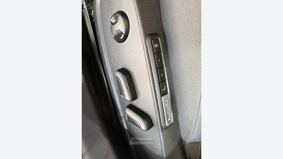 Volkswagen Golf -