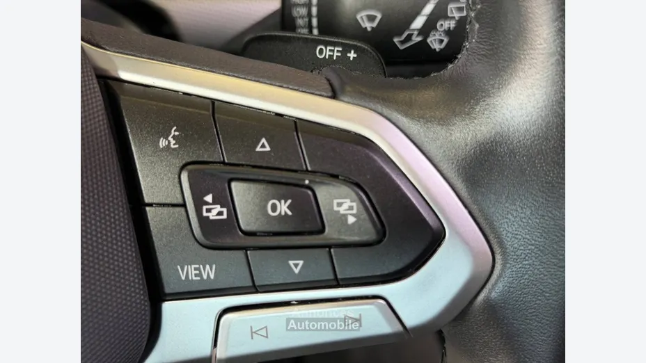 Volkswagen Golf -