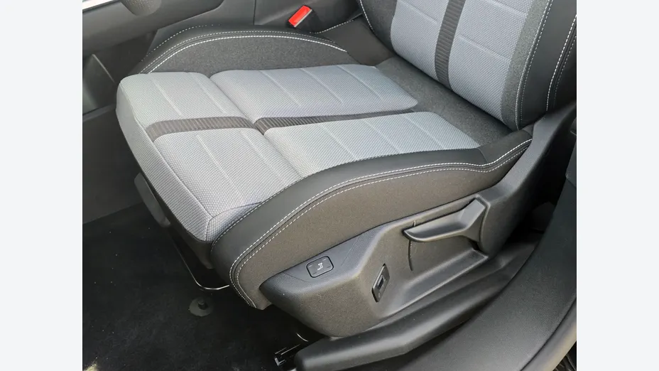 OPEL Grandland Grandland 1.2 T mHEV GS S&S eDTC6 Nowy