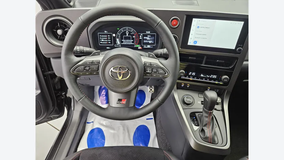 TOYOTA Yaris GR Yaris 1.6 Dynamic aut