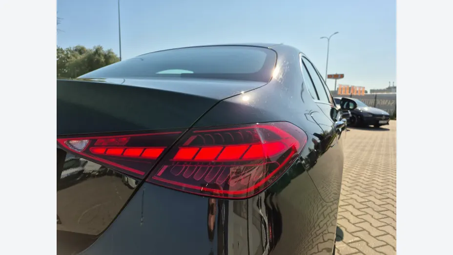 MERCEDES-BENZ C Klasa C 180 mHEV AMG