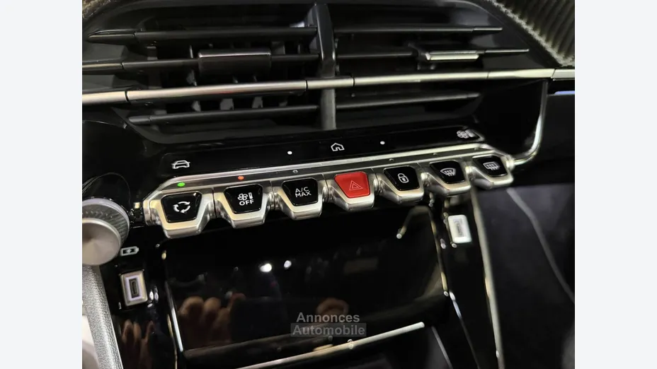 PEUGEOT 2008 -