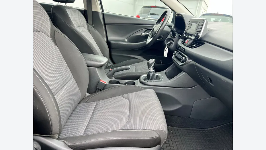 HYUNDAI i30 i30 1.0 T-GDI Modern