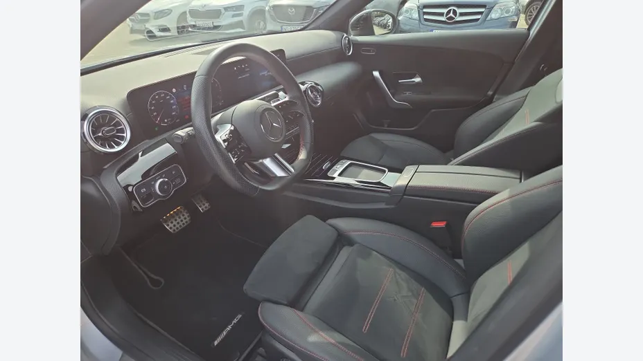 MERCEDES-BENZ A Klasa A 200 AMG Line 7G-DCT