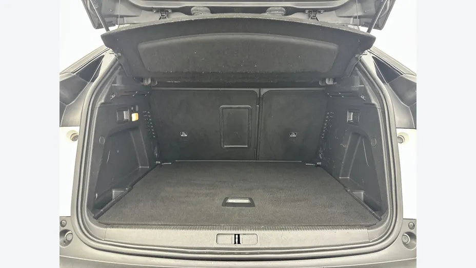 PEUGEOT 3008 -