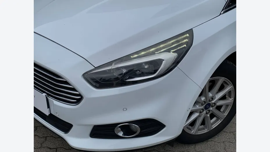 FORD S-MAX S-MAX 2.0 TDCi Titanium PowerShift