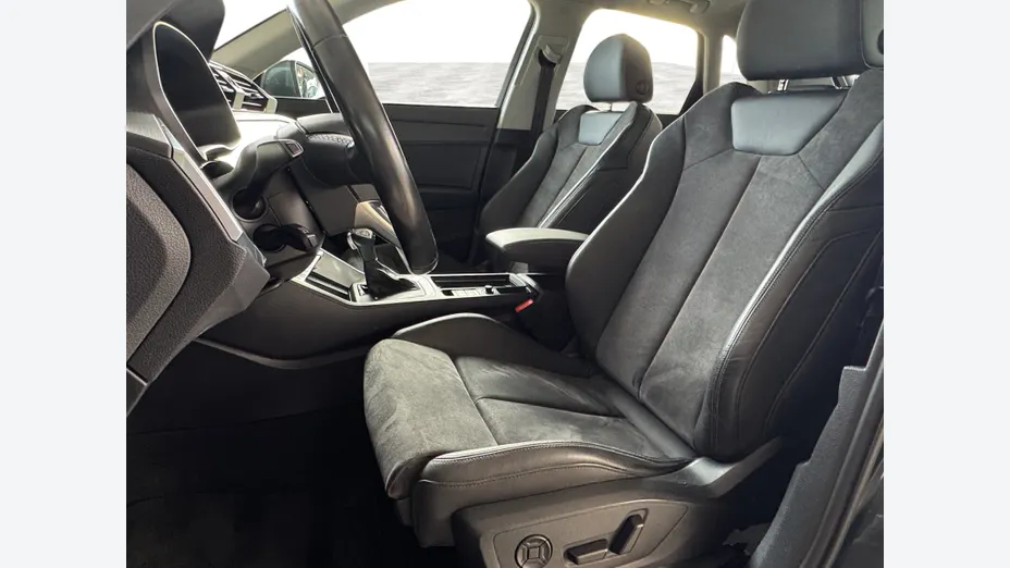 AUDI Q3 Q3 40 TFSI Quattro S-Line S tronic