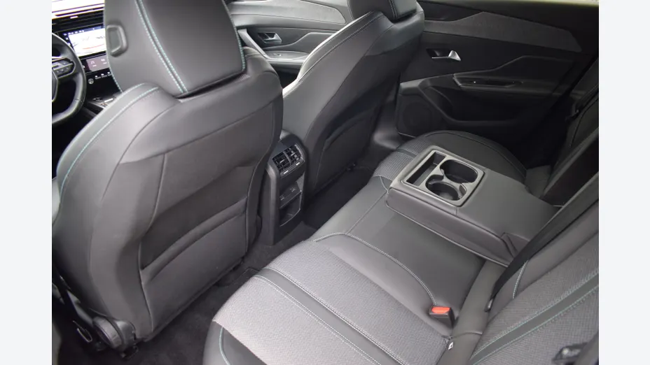 PEUGEOT 308 308 1.2 PureTech Allure S&S EAT8