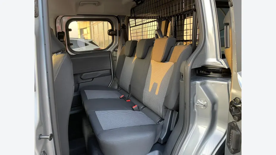 FORD Transit Courier Transit Courier 1.5 EcoBlue 1,9t Trend Nowy