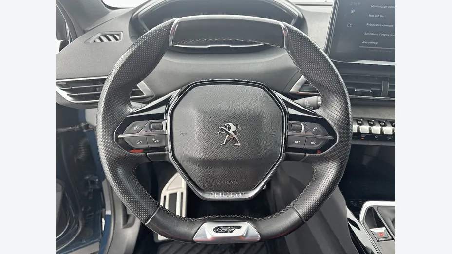 PEUGEOT 3008 -