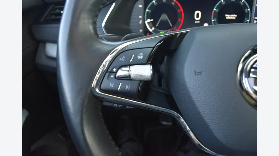 SKODA Octavia Octavia 2.0 TDI Ambition DSG