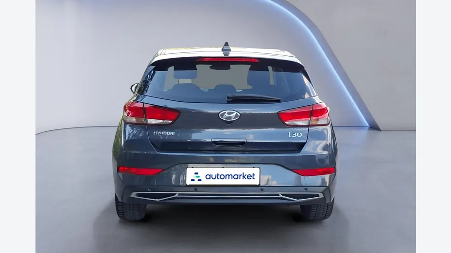 HYUNDAI i30 i30 1.0 T-GDI Smart DCT