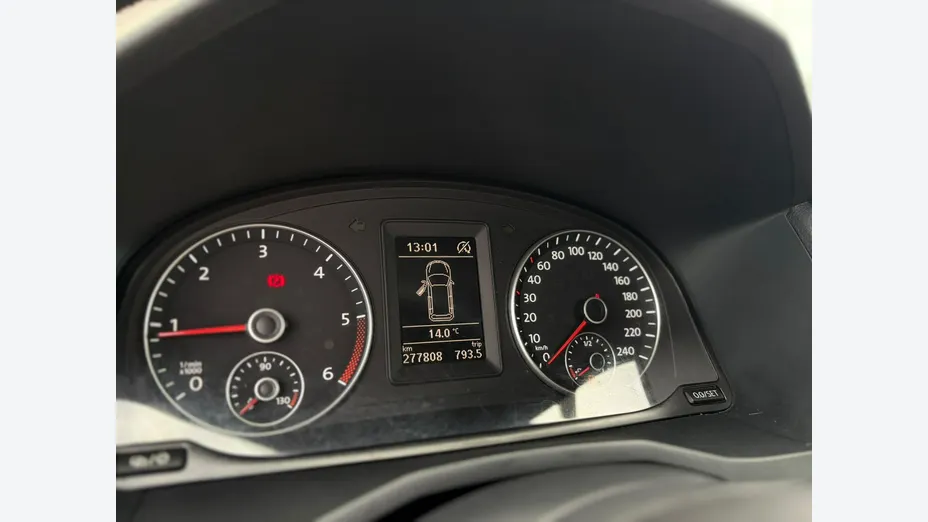 VOLKSWAGEN Caddy -