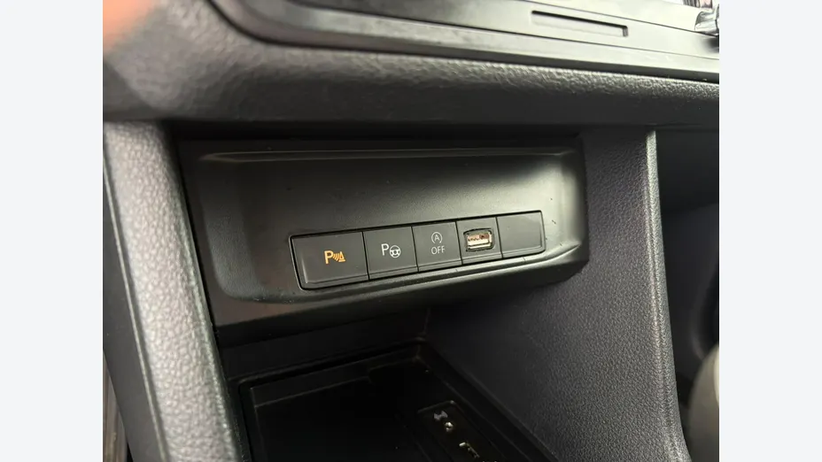 VOLKSWAGEN Caddy -