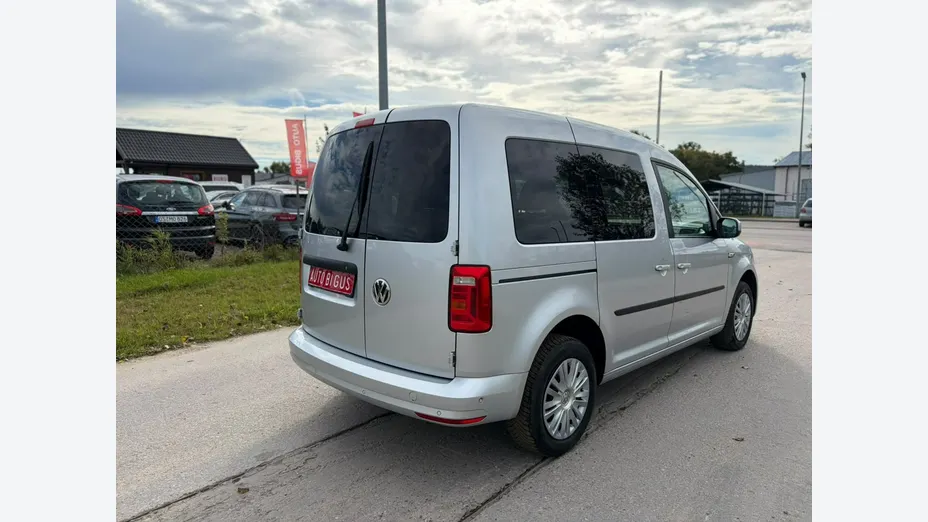 VOLKSWAGEN Caddy -