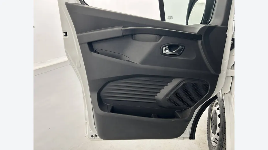 RENAULT Trafic -