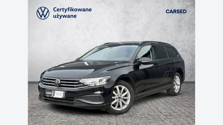 VOLKSWAGEN Passat -