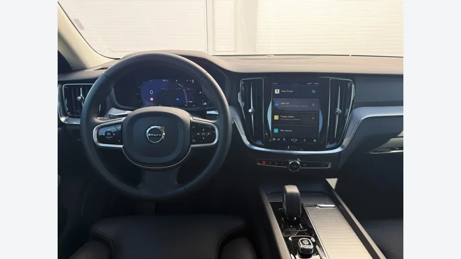 VOLVO V60 V60 CC Plus B5 B AWD aut