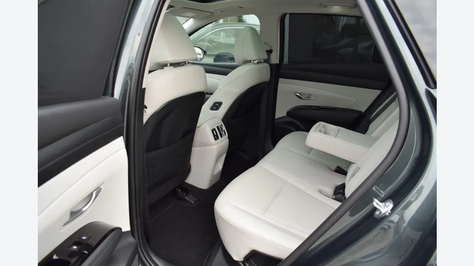 HYUNDAI Tucson Tucson 1.6 T-GDi PHEV Platinum 4WD aut