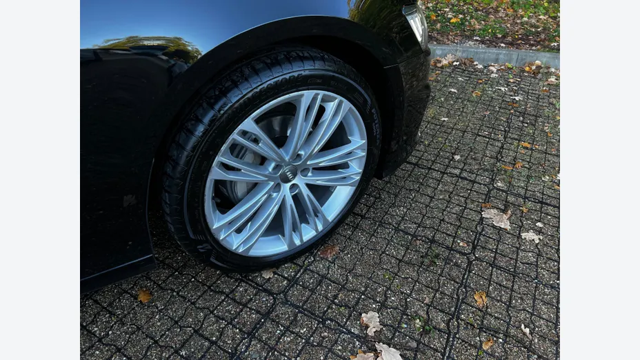 AUDI A6 Avant -