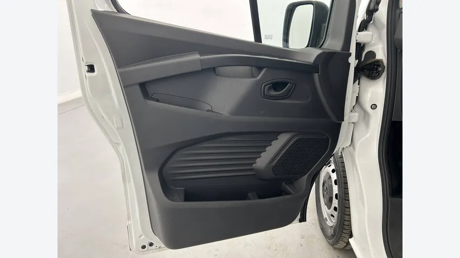 RENAULT Trafic -
