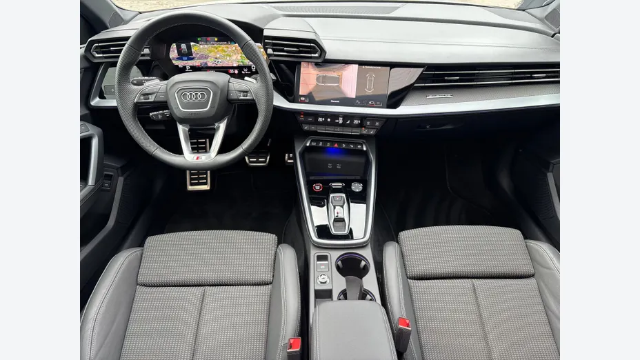 AUDI S3 Sportback -