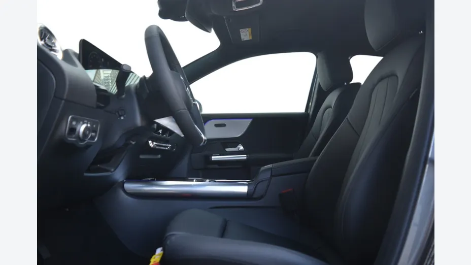 MERCEDES-BENZ GLA GLA 200 d 8G-DCT Nowy